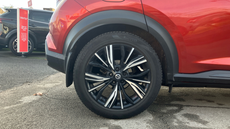 Nissan Juke 1.0 DiG-T 114 Tekna+ 5dr DCT Petrol Hatchback